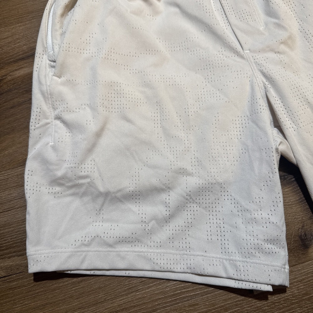 Lululemon Mens SMALL Pace Breaker LINED Short 7" Jacquard Perforated BONE White‎ - Picture 2 of 12